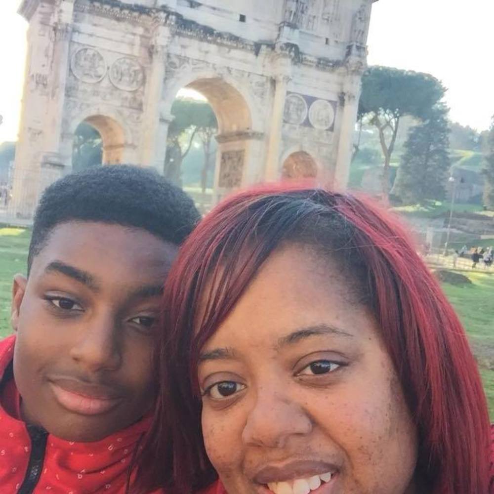 Meet your Posher, Kisha